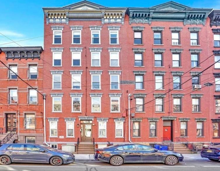 Garden Street Retreat Close To Nyc Sleeps 6 Hoboken Eksteriør bilde